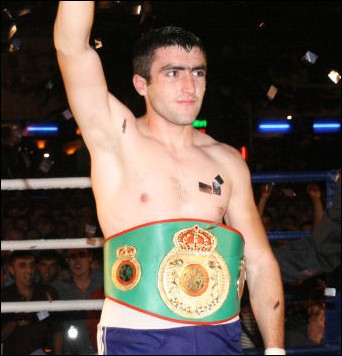 UBO Youth Middleweight Champion Boris Mdinaradze!